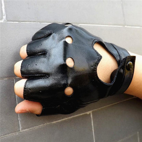 Image of Heart Shaped Fingerless Gloves