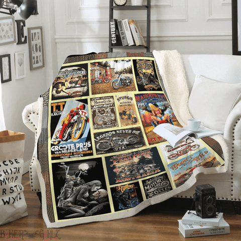 Image of Moto Premium Sherpa Blanket