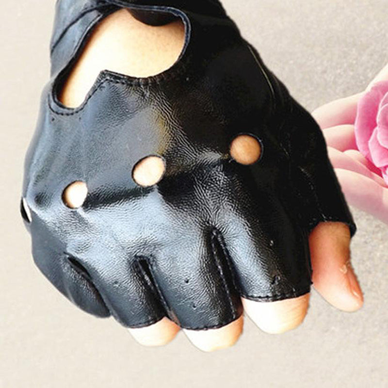 Heart Shaped Fingerless Gloves