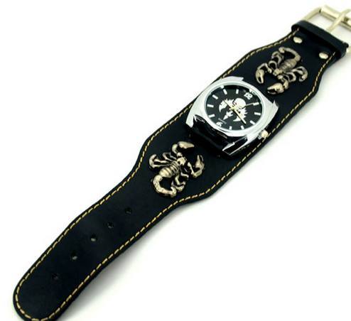 Casual Watches - Leather Band Motorcycle Watch With Scorpions
