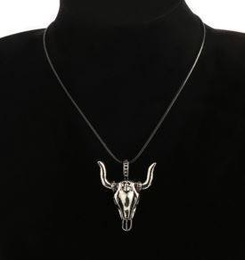 Necklaces - Ox Skeleton Skull Pendant And  Necklace Set